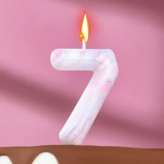 Свеча в торт "Белый мрамор", цифра "7", 8 см Свеча в торт "Белый мрамор", цифра "7", 8 см