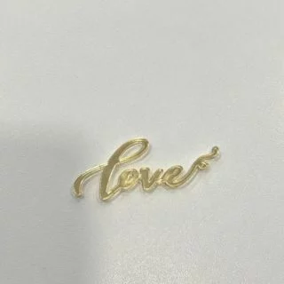 Топпер "Love" зеркальный акрил 6,5см Топпер "Love" зеркальный акрил 6,5см