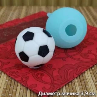 Фигурка из шоколадной глазури Мяч 4 на 4 см Фигурка из шоколадной глазури Мяч 4 на 4 см